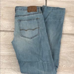 Men’s American Jeans.  Size 30x34, EUC.